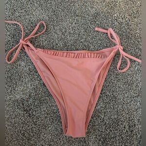 Peachy side tie bikini bottoms sz S!